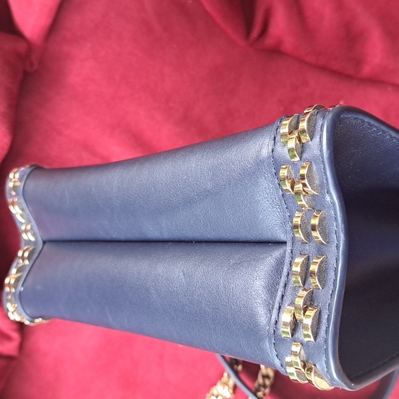 🎁 Michael Kors Navy Admiral With Gold Accents NEW WITH TAG - Picture 11 of 16